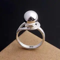 Item thumbnail for item 3af004e4-1909-4942-8d38-1400f56103c1