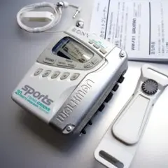 SONY カセットウォークマン SPORTS ラジオ付き WM-FS1 整備品 メンテ済可動品]ソニースポーツ カセットウォークマン WM-FS1