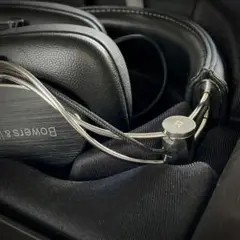 希少 Bowers&Wilkins B&W P7 有線 ヘッドホン 箱付き 人気 希少 Bowers&Wilkins B&W P7 有線 ヘッドホン 箱付き 人気