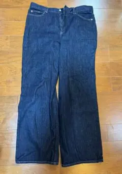 UNIQLO ワイドストレートジーンズ カラー: 69 NAVY　30