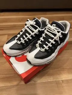 Nike Air Max 95 ブラック/ホワイト　サイズ28cm