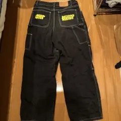 刺繍ロゴ ブラックワイドパンツ