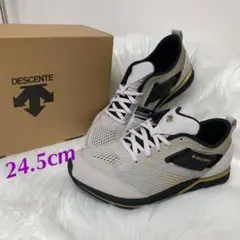 【DESCENTE】ランニングシューズ 24.5cm