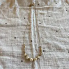 ❣️即購入OK❣️パールとゴールドメタルビーズのネックレス