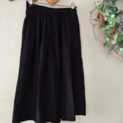 UNIQLO【140】 黒 ガウチョパンツ1