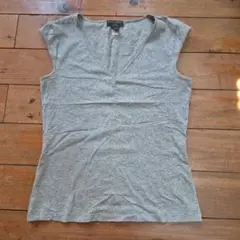 BANANA REPUBLIC Vネック Tシャツ Мサイズ　フレンチスリーブ
