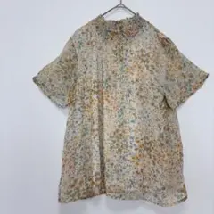 クロスプラス【M】半袖ブラウス　花柄　総柄　ギャザーネック　裏地あり