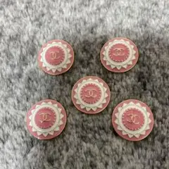 Item thumbnail for item 06a4b8ff-f0e8-477c-bfd9-1572775fea73