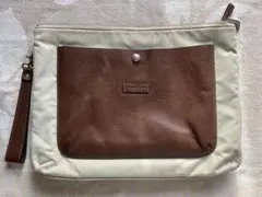 クラッチバッグ 万能 収納力高