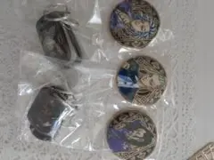 東京リベンジャーズ　ドッグタグ+缶バッジ3個