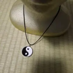 陰陽マーク ネックレス