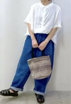 Item thumbnail for item 9bc34f50-3aeb-40e2-be19-53f3b2851974