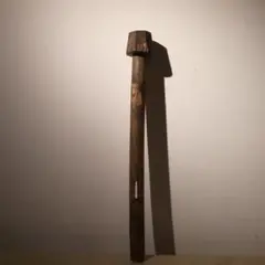 古道具 木製の槌の先端?