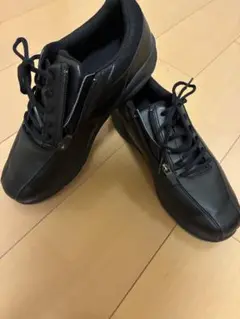 ミズノスニーカー　X10
