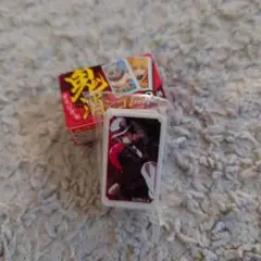 鬼滅の刃 ぷっちょ 消しゴム 鬼舞辻無惨・珠世&愈史郎