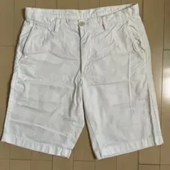 ユニクロ　ホワイト ショートパンツ