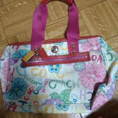 COACH フラワープリント バッグ