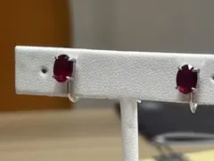 天然ルビーイヤリング　片側1.0ct/1.0ct トータル2ct