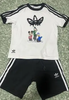 adidas ディズニー セットアップ 120cm
