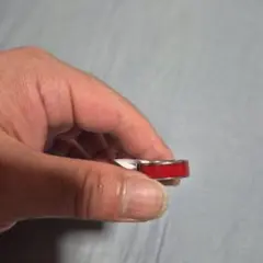 赤い金属製リング サイズ20