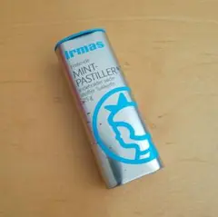 イヤマ Irmas タブレット 空き缶 小物入れ