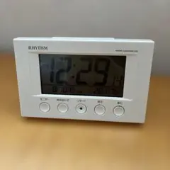 リズム　RHYTHM 電波目覚まし時計 8RZ166 白