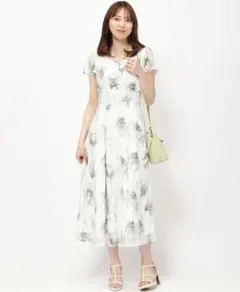 ミッシュマッシュ　水彩グラデーションフラワーワンピース