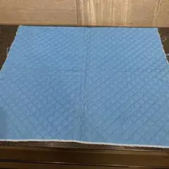 キルティング生地　青