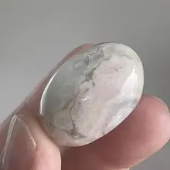 グリーン桜瑪瑙 タンブル 天然石 握り石