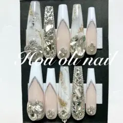 Item thumbnail for item b70bed10-94e7-4909-b8be-d515fc052439