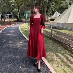 長袖のロングワンピース(赤)Sサイズ