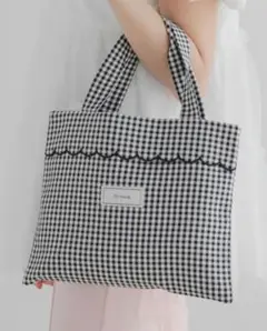 ♡︎新品未使用♡︎ fitmore ギンガムスカラップバッグ　ブラック