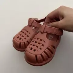 igor サイズ20 サンダル