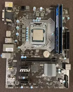 i7 6700k マザボH110M-S01 メモリ8g×2 CPUクーラー i7 6700k マザボH110M-S01 メモリ8g×2 CPUクーラー（自作