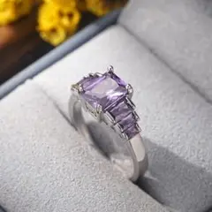 【12号/小売21,000円/残り１点】プリンセスカットアメジストCZリング