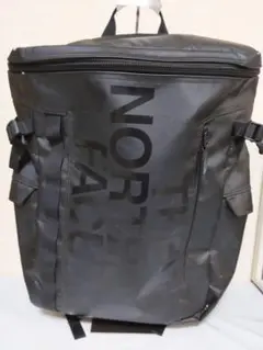 THE NORTH FACE ノースフェイス リュック 四角い 黒 ブラック