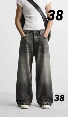 ZARA スーパーバギーフィットジーンズ