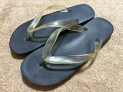 無印良品 黒のフラットサンダル 24 ビーチサンダル