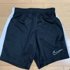 サッカー　パンツ