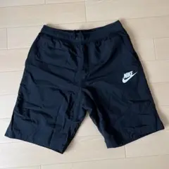NIKE ブラック ショートパンツ Mサイズ