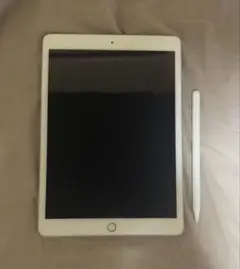 Ipad 第7世代 シルバー 128GB ペン付き‼️