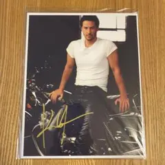 キアヌ・リーブスさん 直筆サイン入りフォト