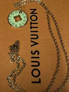 【限定】Louis Vuitton リバーシブル カラー チャーム ネックレス