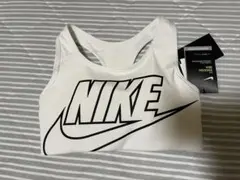 NIKE SWOOSH BRA ミディアムサポート
