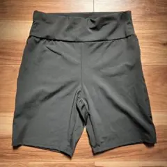 ショートパンツ タイツ　ランニング　ジム　レディース　M ポケット付き