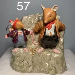 DBH57 ON THE LEDGE ブランブリーヘッジ ハイヒルズ 登山