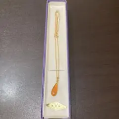 本鼈甲のペンダント付きネックレス 雫型