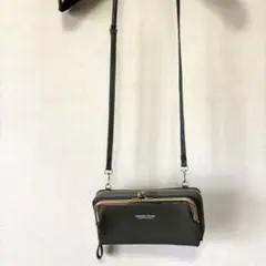 未使用　FASHION YOUNG ダークグリーン サコッシュ　ショルダーバック