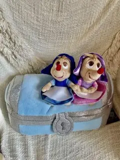 スージーとパーラー　ティッシュボックス　カバー　シンデレラ