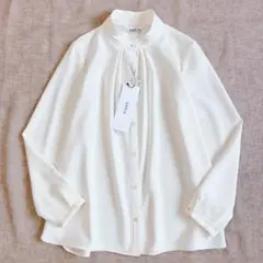 【タグ付き未使用】Soeju スタンドカラータックブラウス M